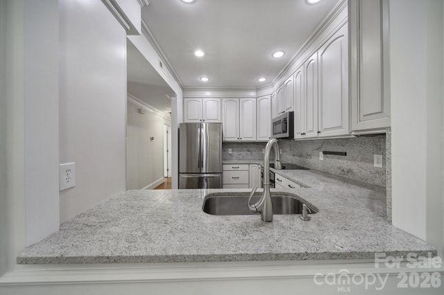 1012 Queens Road B, Charlotte, NC 28207