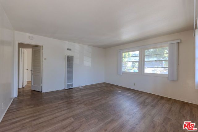 3821 Lockland Drive, Los Angeles, CA 90008