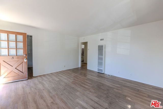 3821 Lockland Drive, Los Angeles, CA 90008