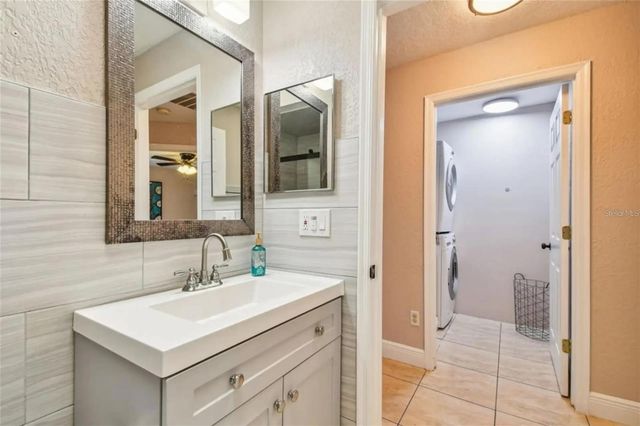 7829 ELMSTONE CIRCLE, Orlando, FL 32822