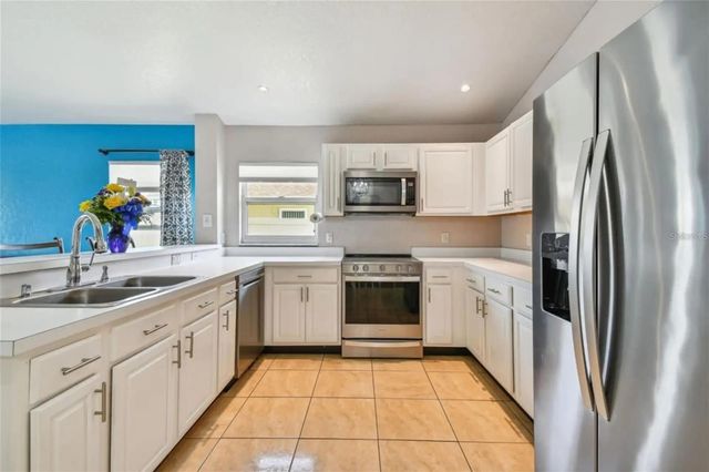 7829 ELMSTONE CIRCLE, Orlando, FL 32822