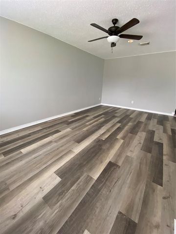 8430 Churchville Drive, Houston, TX 77080