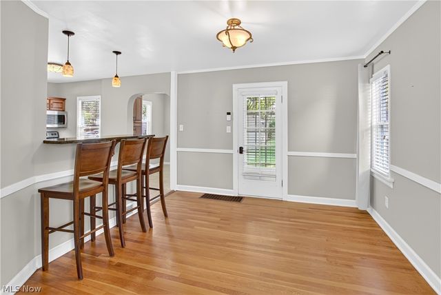 2649 Lakeview Avenue, Rocky River, OH 44116