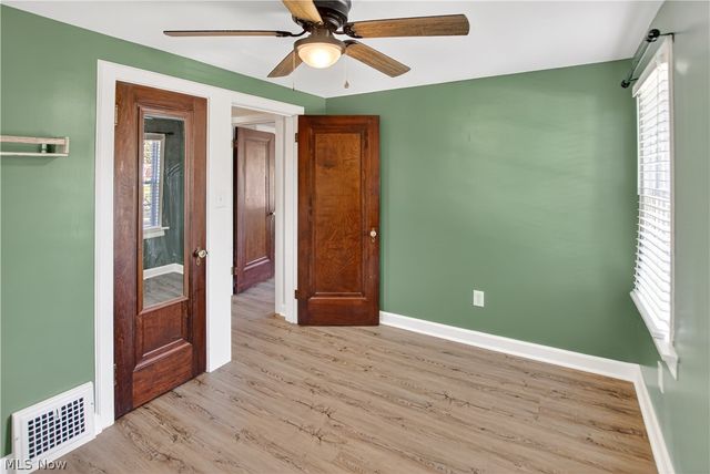 2649 Lakeview Avenue, Rocky River, OH 44116