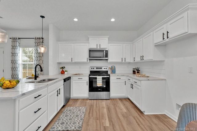 1030 White Cap Road, Sulphur, LA 70665