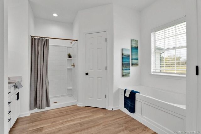 1030 White Cap Road, Sulphur, LA 70665