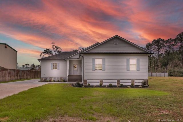 1030 White Cap Road, Sulphur, LA 70665