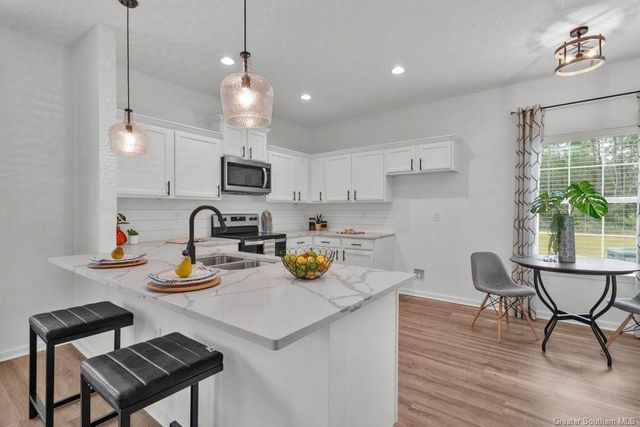 1030 White Cap Road, Sulphur, LA 70665