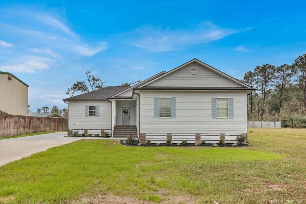 1030 White Cap Road, Sulphur, LA 70665