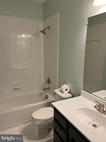 1405 LAFAYETTE DR, Alexandria, VA 22308
