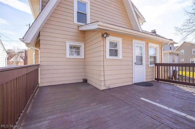 826 Dover Avenue, Akron, OH 44320