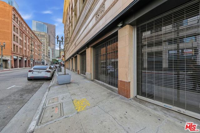 257 S Spring Street 2M, Los Angeles, CA 90012