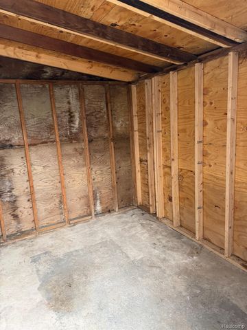 26144 Tawas Street, Madison Heights, MI 48071