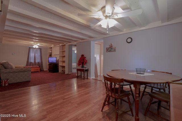 178 Stanley Street, West End, NC 27376