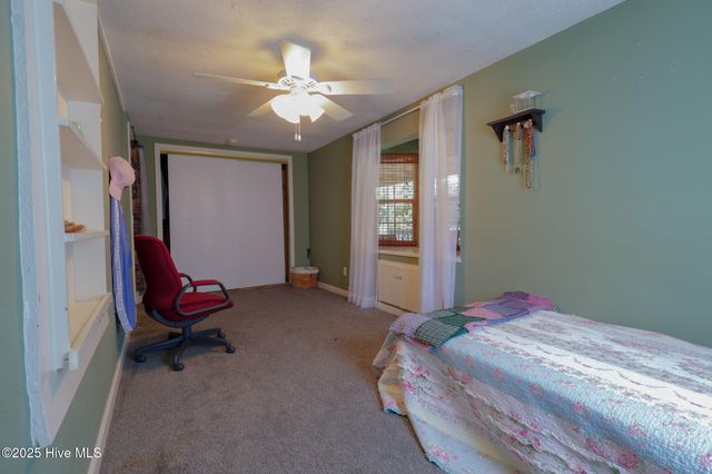 178 Stanley Street, West End, NC 27376
