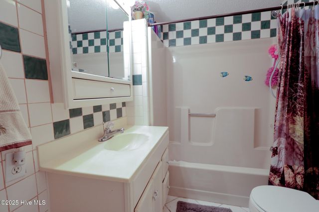 178 Stanley Street, West End, NC 27376