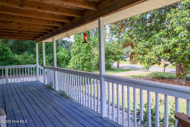 178 Stanley Street, West End, NC 27376