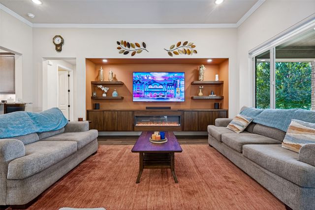 12509 Lockhart Drive, Denton, TX 76207