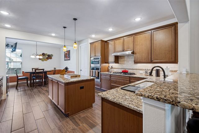 12509 Lockhart Drive, Denton, TX 76207