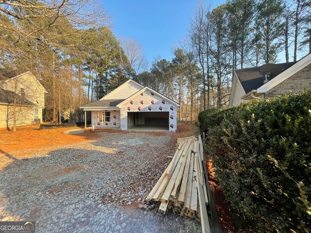 1669 Graystone Drive, Hampton, GA 30228