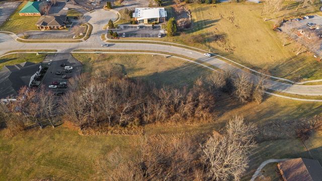 123 & 127 Venturi Drive, Chesterton, IN 46304