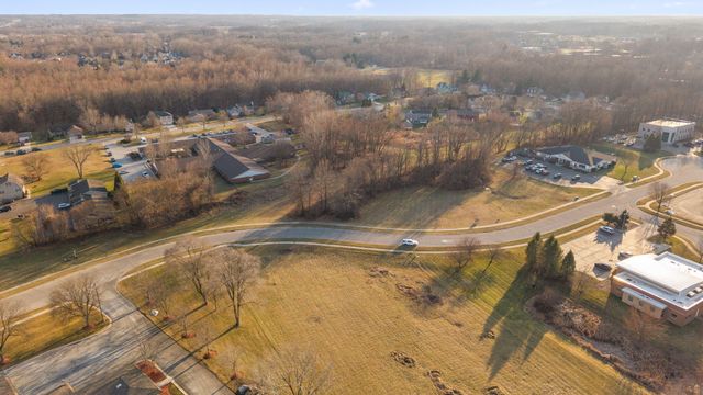 123 & 127 Venturi Drive, Chesterton, IN 46304