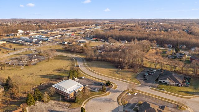 123 & 127 Venturi Drive, Chesterton, IN 46304