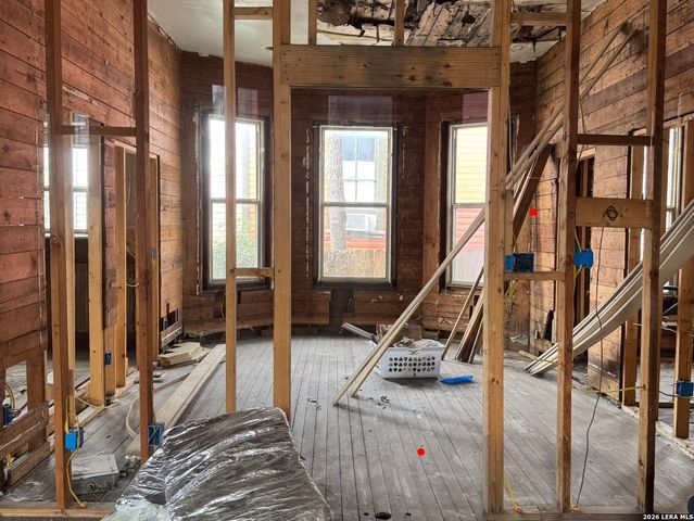 511 Olive, San Antonio, TX 78202