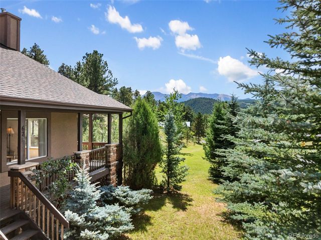 625 Sun Valley Drive, Woodland Park, CO 80863