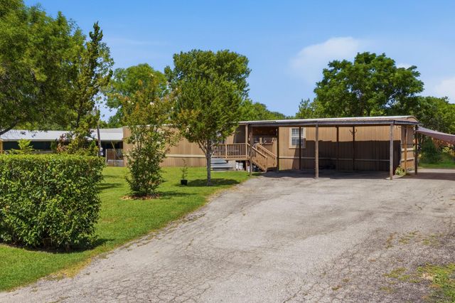 1840 Pine ST, San Marcos, TX 78666