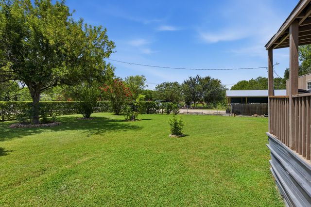 1840 Pine ST, San Marcos, TX 78666