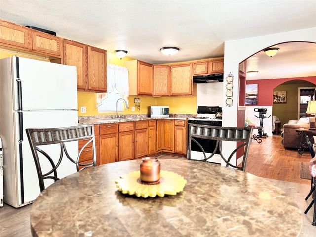 1840 Pine ST, San Marcos, TX 78666
