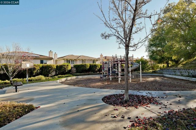 16 Poppy Hills Lane, San Ramon, CA 94583