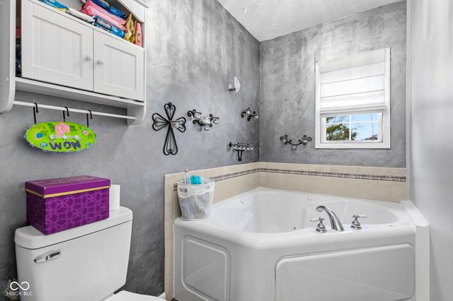 1349 Gull Court, Cicero, IN 46034