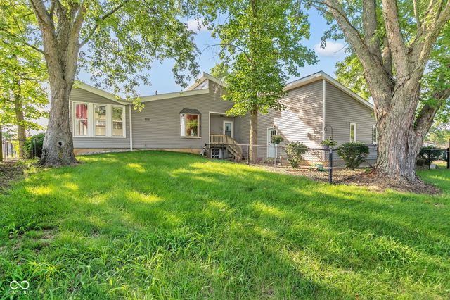 1349 Gull Court, Cicero, IN 46034