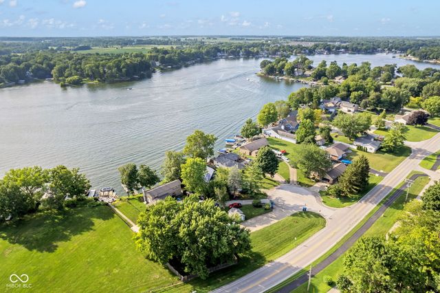 1349 Gull Court, Cicero, IN 46034