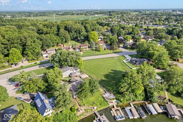 1349 Gull Court, Cicero, IN 46034