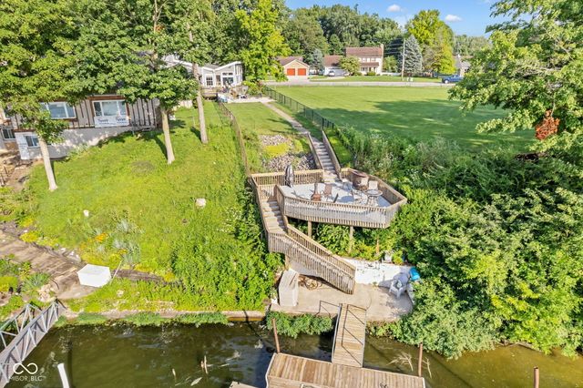 1349 Gull Court, Cicero, IN 46034