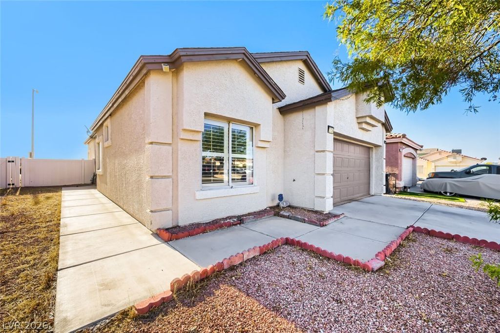 2726 Wood Drift Street, North Las Vegas, NV 89030 — photo 4