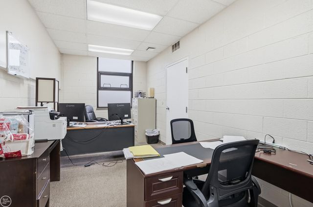 22655 S Chrysler Drive, Hazel Park, MI 48030