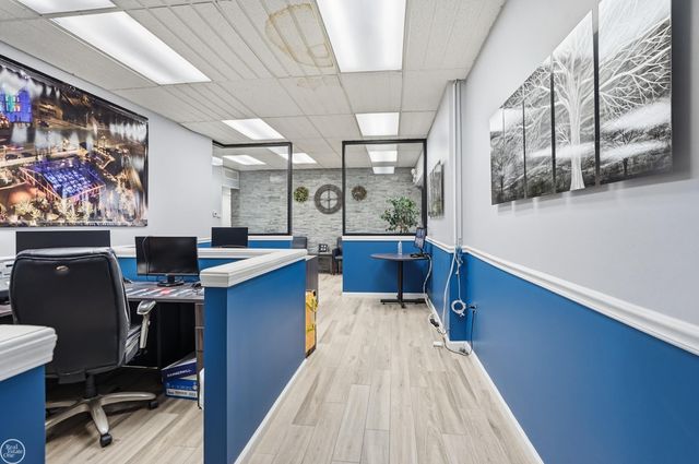 22655 S Chrysler Drive, Hazel Park, MI 48030