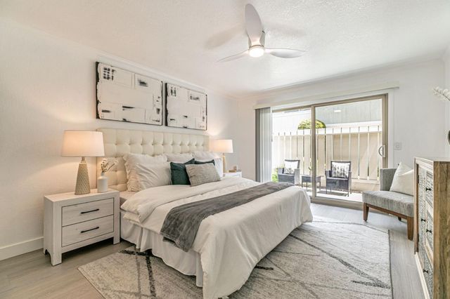 264 N Whisman Road 11, Mountain View, CA 94043