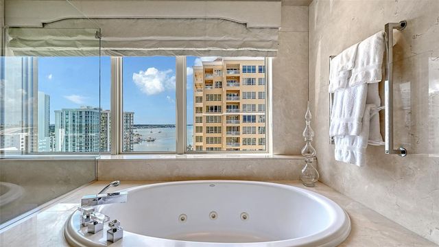 1111 RITZ CARLTON DRIVE 1202, Sarasota, FL 34236
