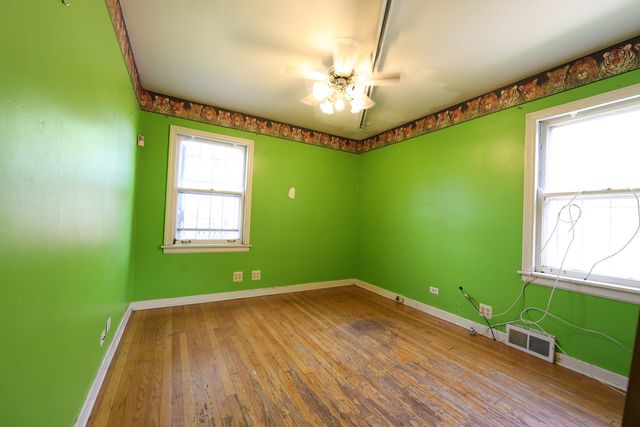 10838 S Wallace Street, Chicago, IL 60628