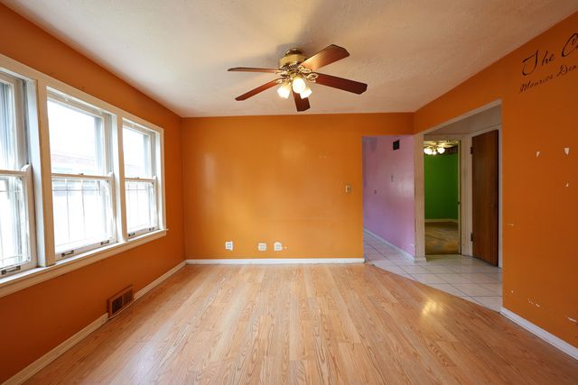 10838 S Wallace Street, Chicago, IL 60628