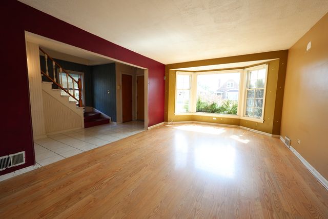 10838 S Wallace Street, Chicago, IL 60628