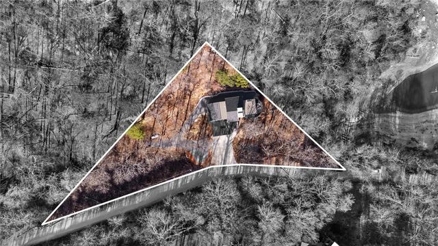 15 Dearhurst Road, Rogers, AR 72756