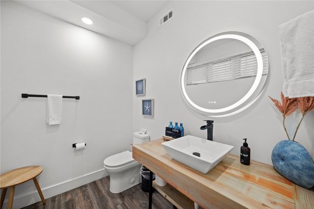 15 Dearhurst Road, Rogers, AR 72756