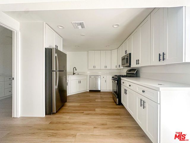 5030 Farago Avenue, Temple City, CA 91780
