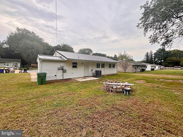 153 PRESIDENT DR, Dover, DE 19901
